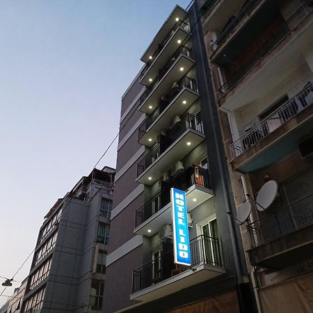 Hotel Lido Aten Exteriör bild
